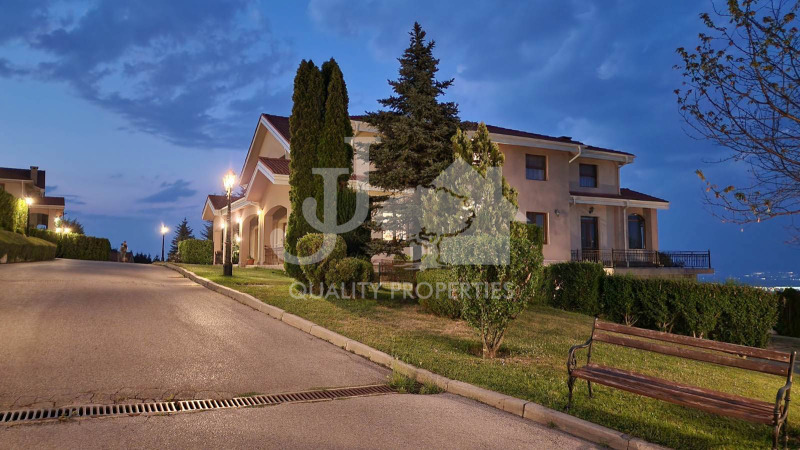 De vânzare  Casa Sofia , Bistrița , 320 mp | 19039238 - imagine [5]
