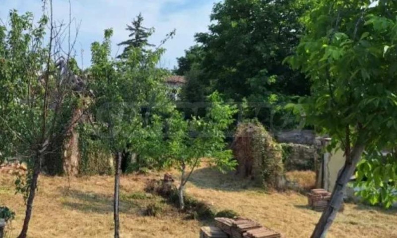 Продава КЪЩА, гр. Сухиндол, област Велико Търново, снимка 2 - Къщи - 53041900