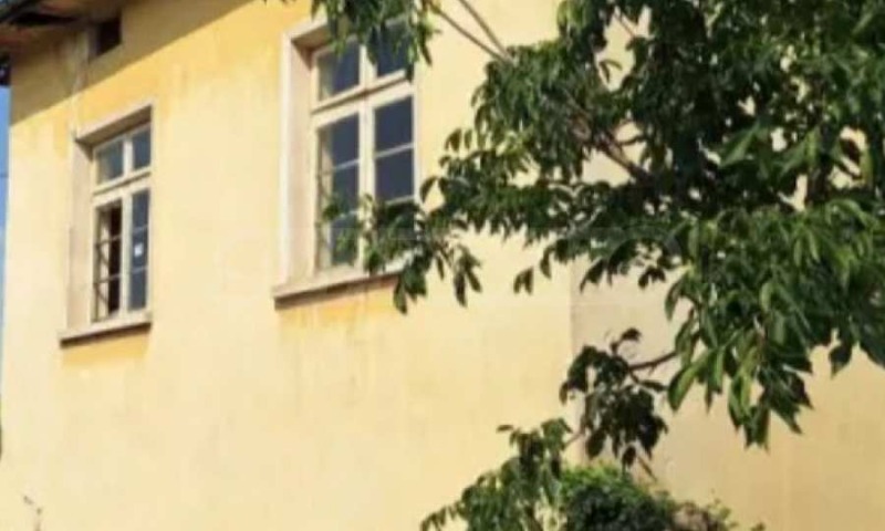 Продава КЪЩА, гр. Сухиндол, област Велико Търново, снимка 4 - Къщи - 53041900