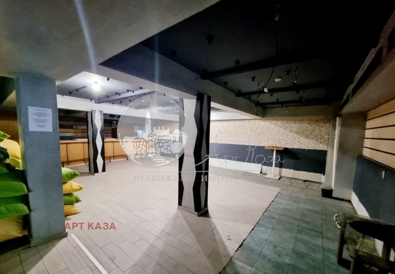 En venta  Bar; Cafetería Plovdiv , Karshiyaka , 348 metros cuadrados | 72998256 - imagen [7]