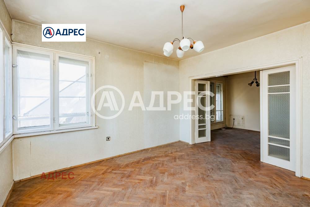 Продава МНОГОСТАЕН, гр. Варна, Център, снимка 4 - Апартаменти - 56605410