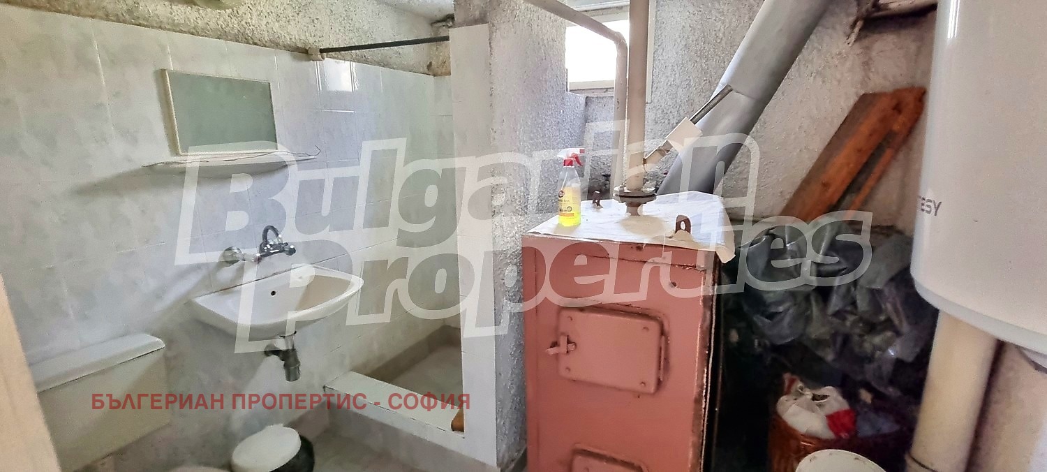 Продава КЪЩА, гр. София, с. Кокаляне, снимка 11 - Къщи - 56731364