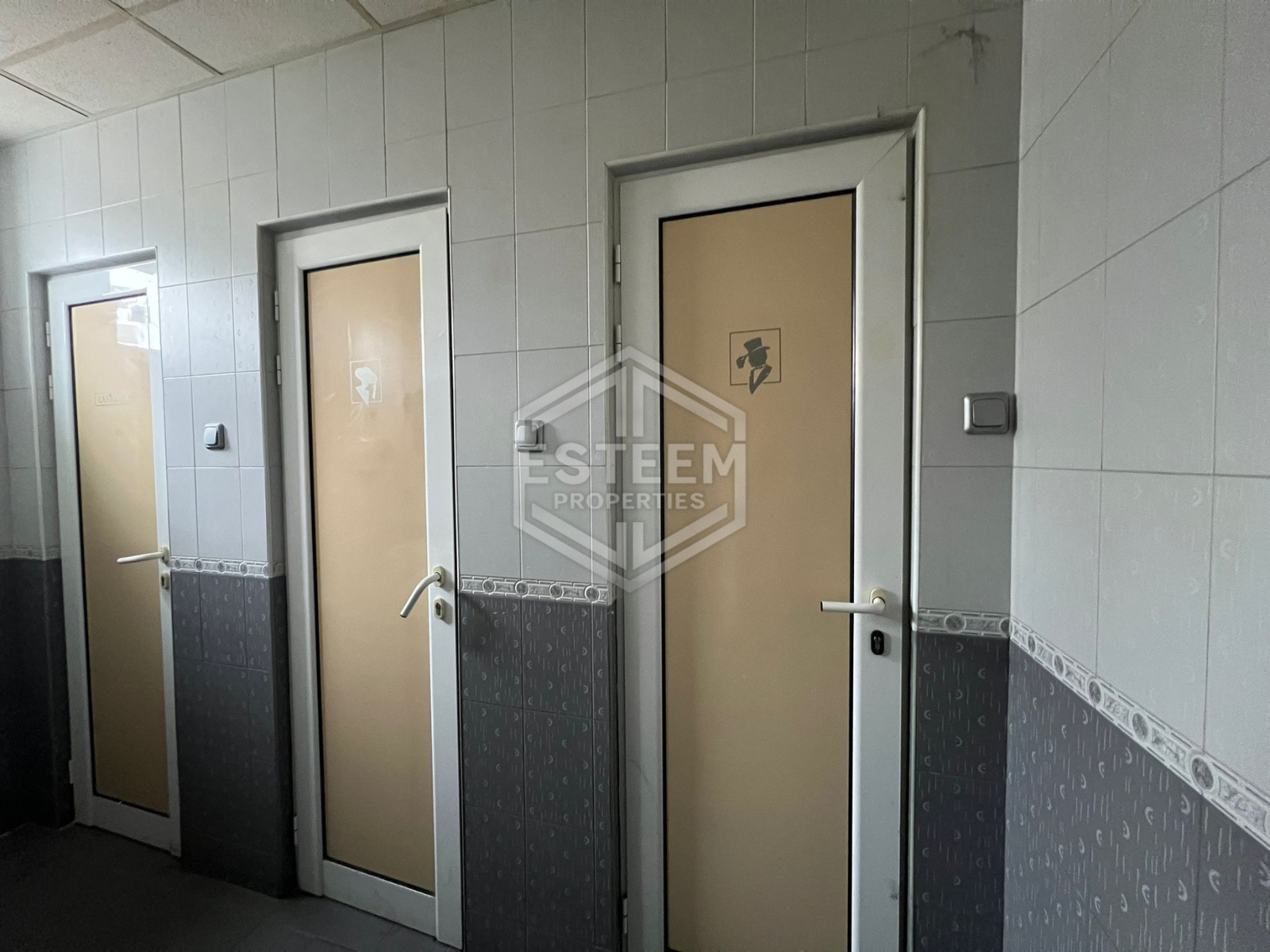 Продава ЗАВЕДЕНИЕ, гр. Русе, Родина 3, снимка 6 - Заведения - 54223303