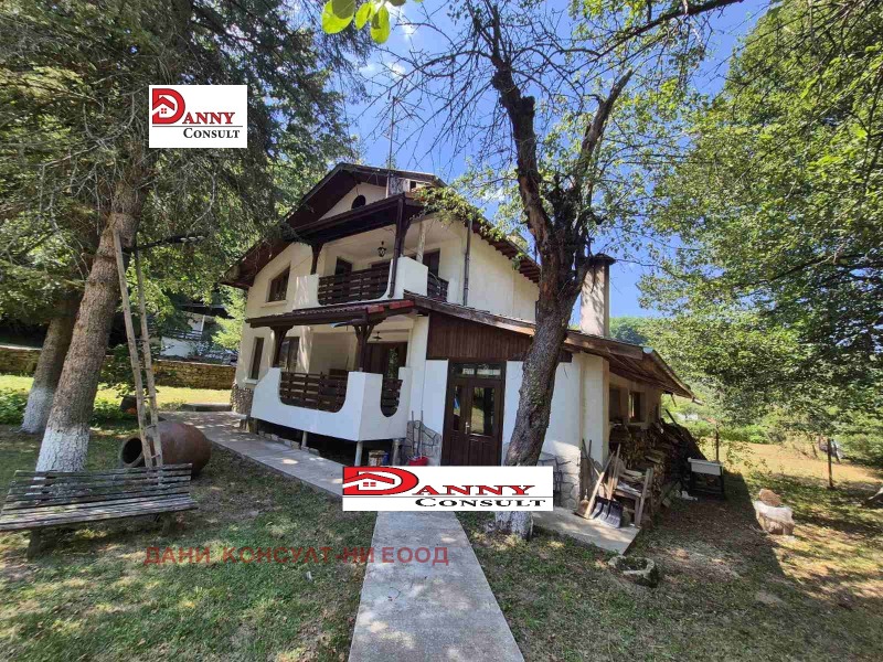 Продава ХОТЕЛ в област Габрово, гр. Плачковци - 385 кв.м / 206 000 € » 402 900.98 лв., ДАНИ КОНСУЛТ-НИ ЕООД