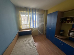 2 bedroom Aytos, region Burgas 8