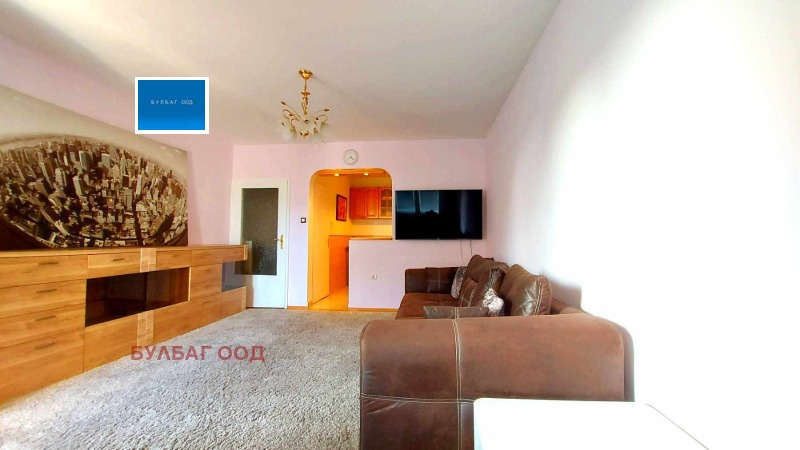 Продава  3-стаен, град София, Център •  240 000 EUR • ID 58999015 — holmes.bg - [1] 