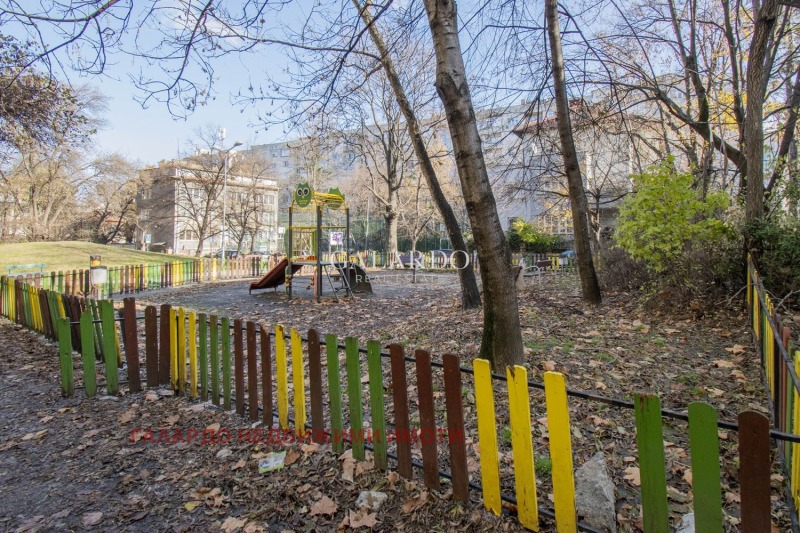For Sale  3 bedroom Sofia , Oborishte , 185 sq.m | 37520110 - image [15]