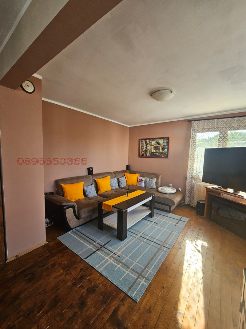 À venda  Mais de 3 quartos Pleven , 9-ti kvartal , 164 m² | 55601582 - imagem [8]