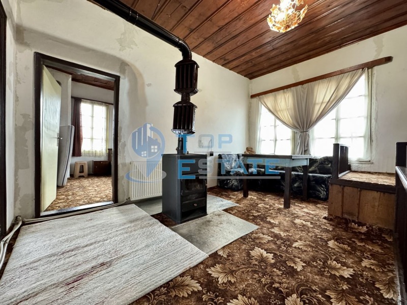 Продава КЪЩА, гр. Елена, област Велико Търново, снимка 2 - Къщи - 53322288