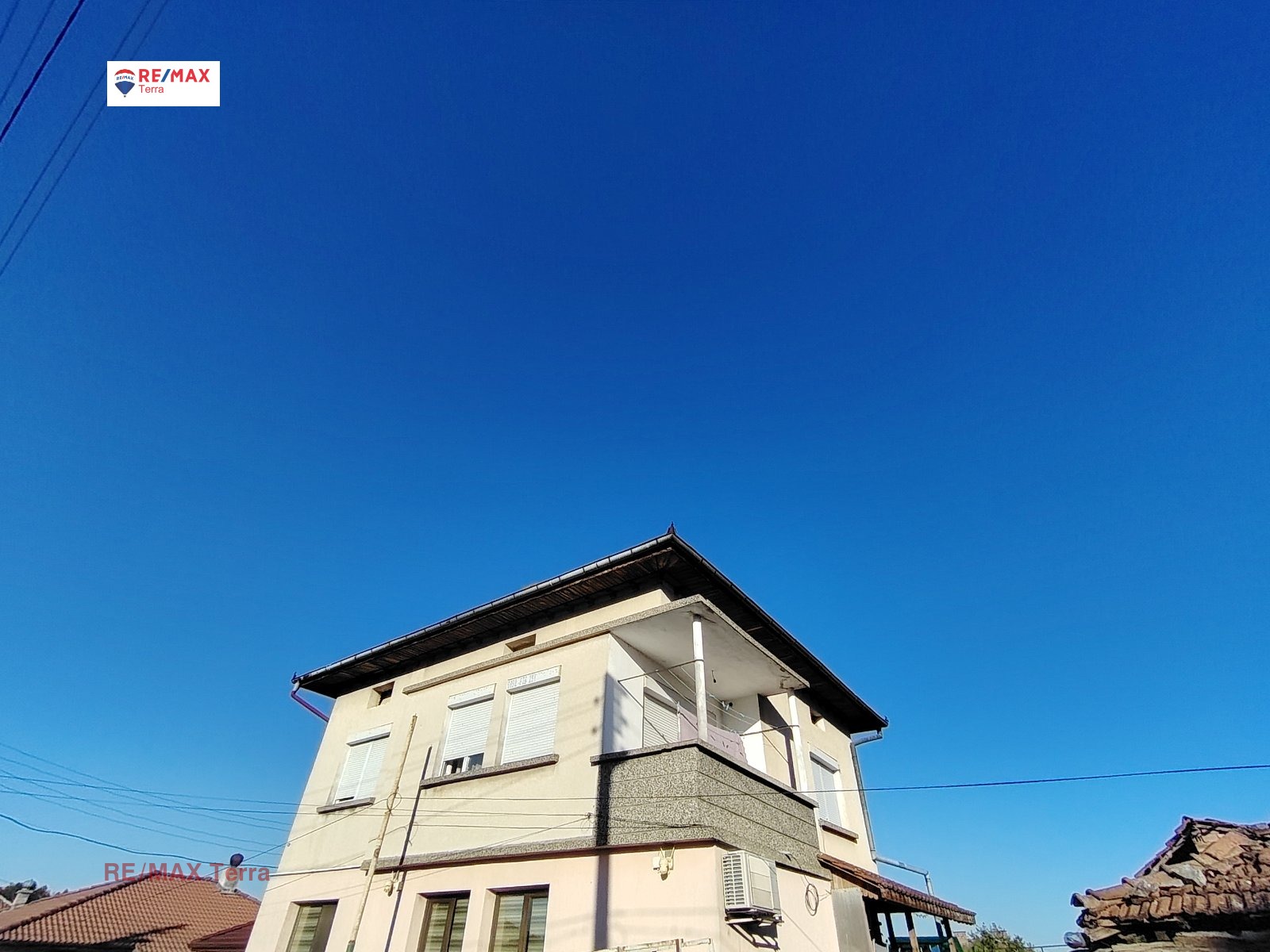 Продава ЕТАЖ ОТ КЪЩА, гр. Луковит, област Ловеч, снимка 3 - Етаж от къща - 53964437