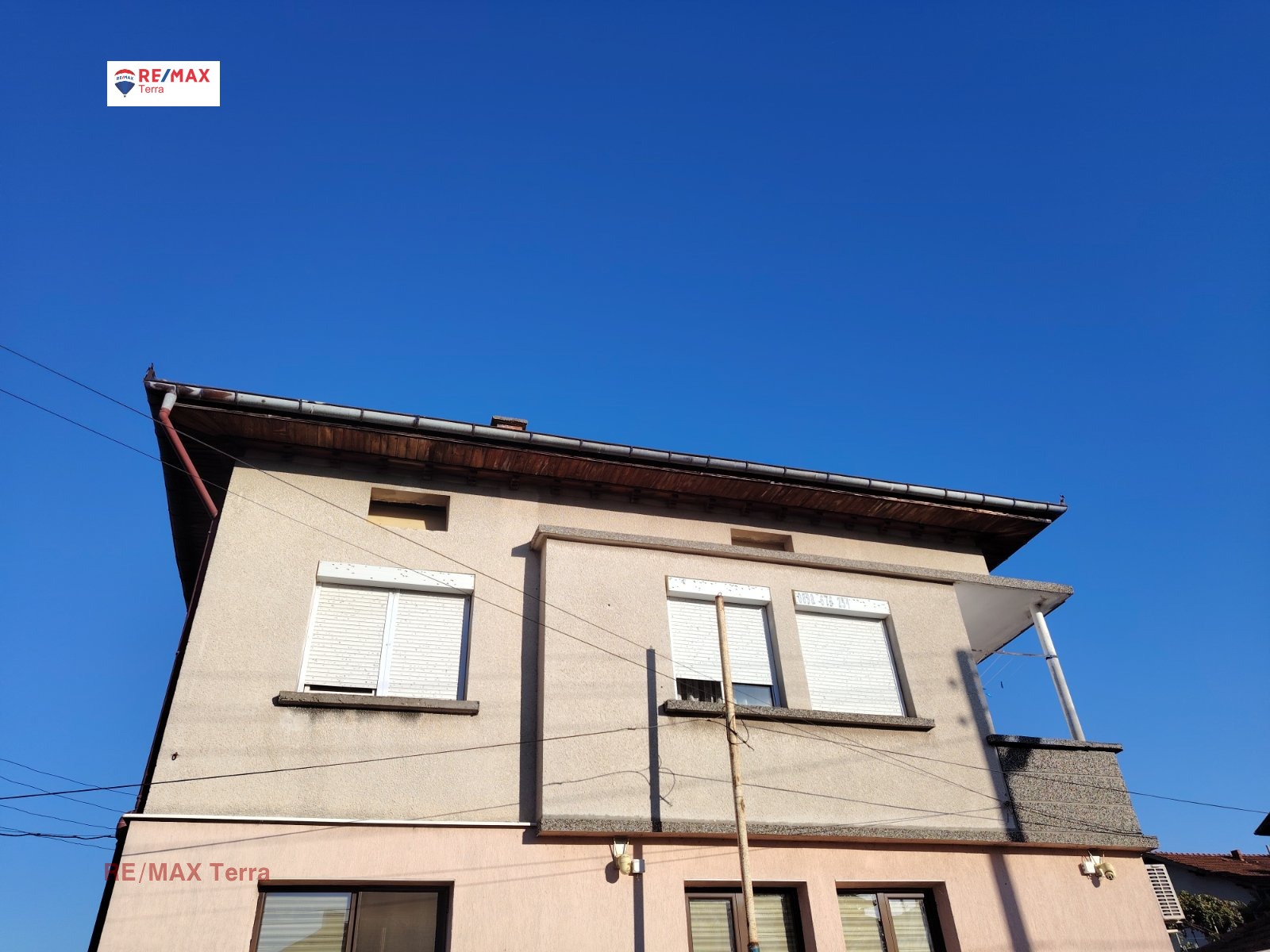 Продава ЕТАЖ ОТ КЪЩА, гр. Луковит, област Ловеч, снимка 2 - Етаж от къща - 53964437