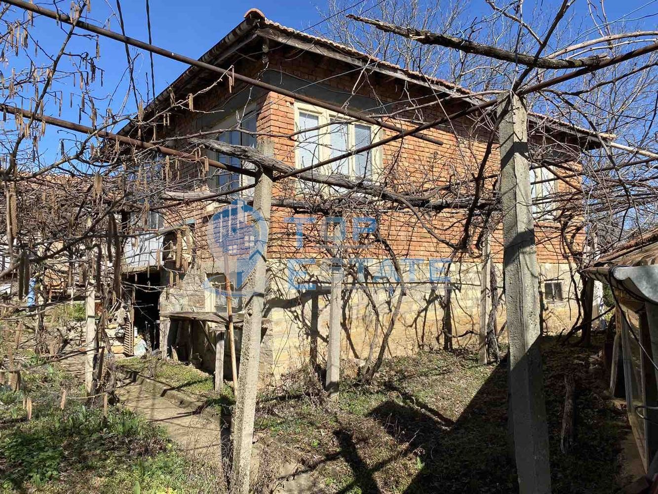 Продава КЪЩА, с. Нова Върбовка, област Велико Търново