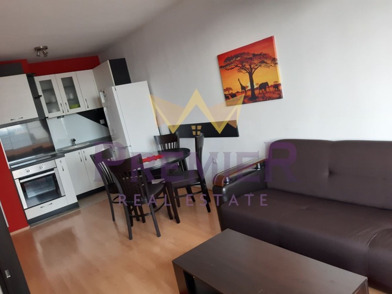 Na prodej  1 ložnice Varna , Levski 1 , 60 m2 | 90644641