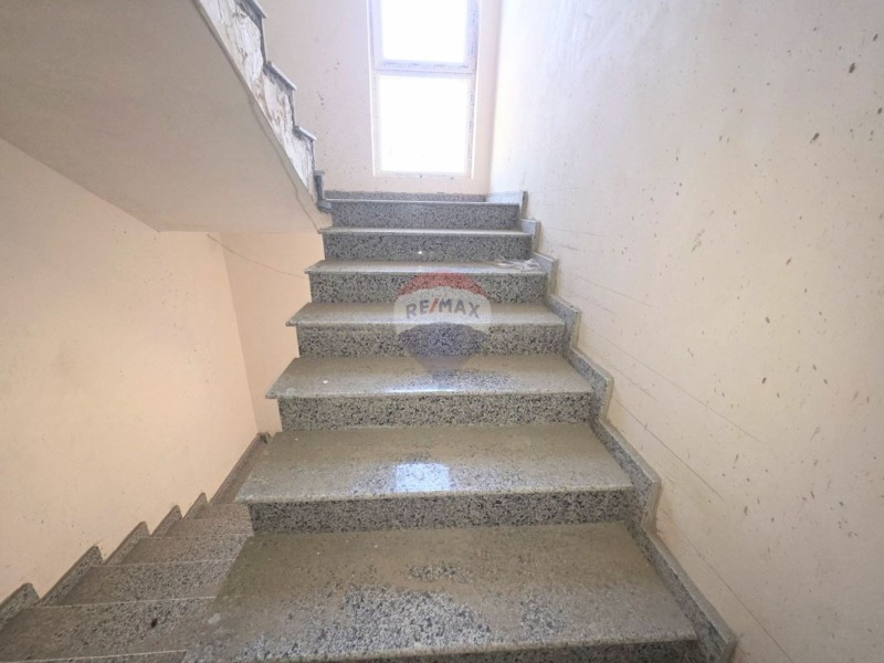 Продава  Офис град Варна , Погреби , 43 кв.м | 50499148 - изображение [8]
