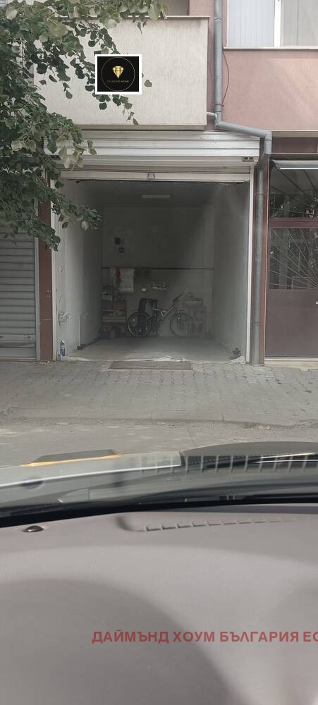 Продава ГАРАЖ, ПАРКОМЯСТО, град Пловдив, Кършияка • 40000 € • 33516046 — Holmes.bg
