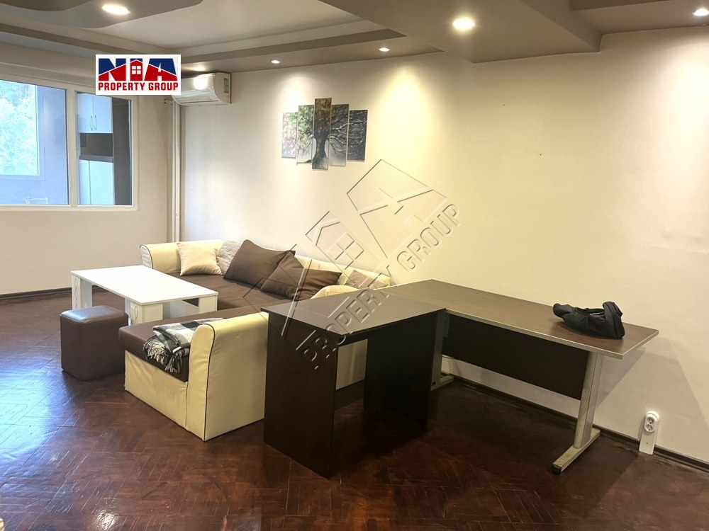 Продава 3-СТАЕН, гр. Бургас, Изгрев, снимка 2 - Апартаменти - 55815680