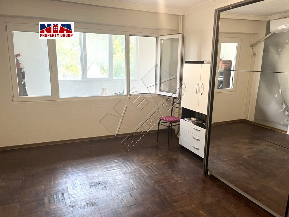 Продава 3-СТАЕН, гр. Бургас, Изгрев, снимка 3 - Апартаменти - 55815680