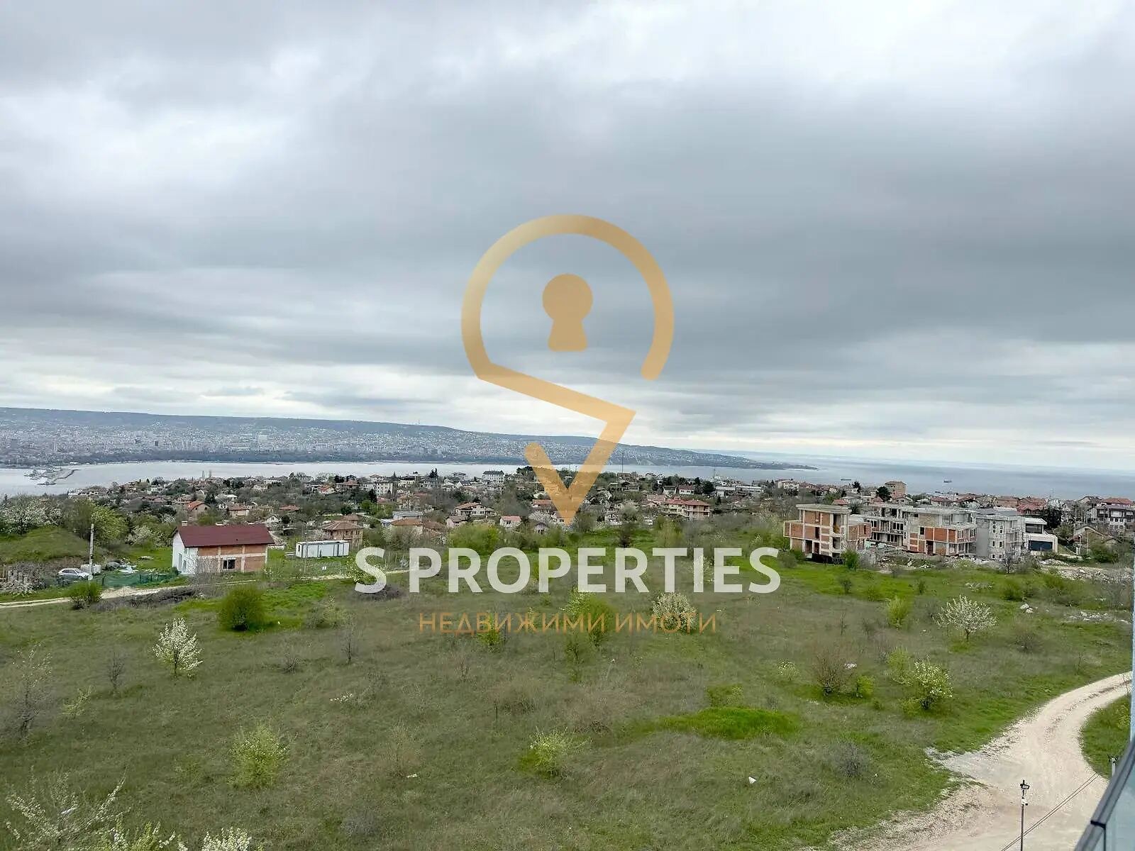 Продава МЕЗОНЕТ, гр. Варна, Галата, снимка 4 - Апартаменти - 54689296