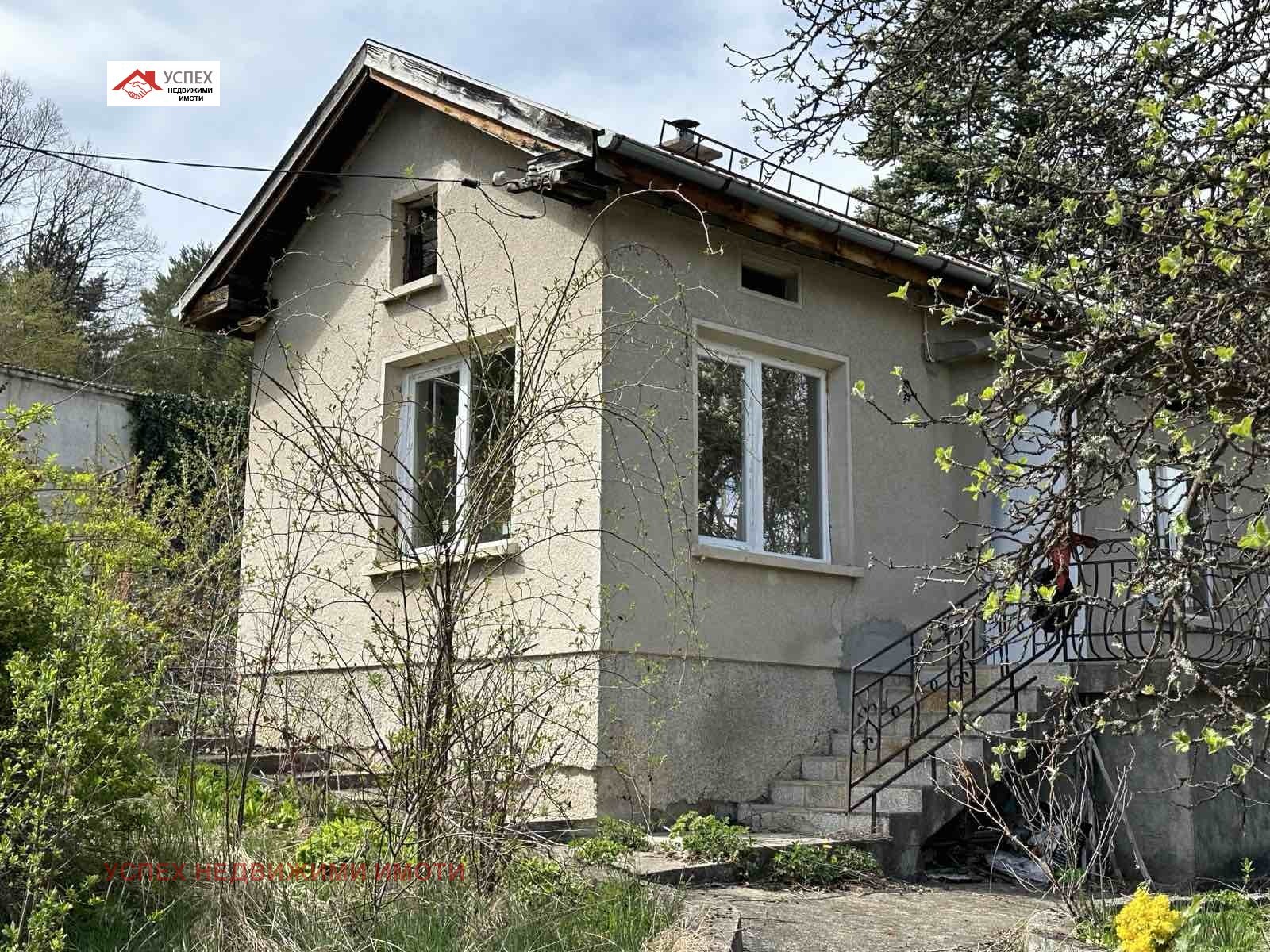 Продава ВИЛА, с. Долни Окол, област София област, снимка 2 - Вили - 54026672