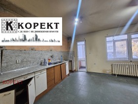 2 bedroom Idealen tsentar, Pleven 10