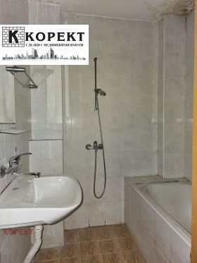 2 bedroom Idealen tsentar, Pleven 4