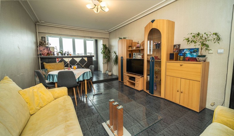 Продава  2-стаен град София , Люлин 4 , 65 кв.м | 15094952