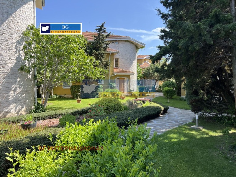 Продава  2-стаен област Бургас , гр. Созопол , 75 кв.м | 54653778