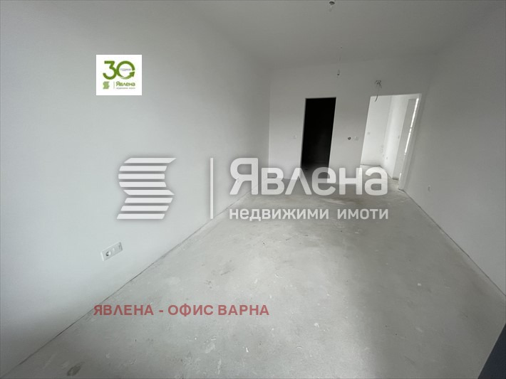 Продава КЪЩА, гр. Варна, м-т Долна Трака, снимка 7 - Къщи - 49277579