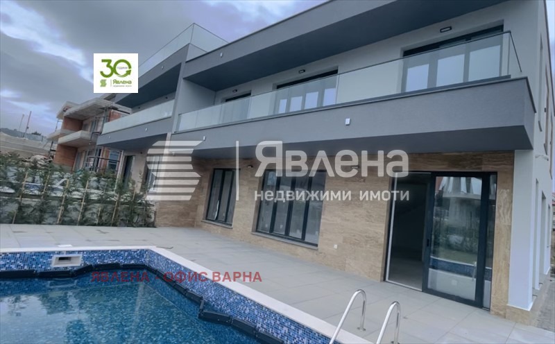 Продава КЪЩА, гр. Варна, м-т Долна Трака, снимка 1 - Къщи - 49277579