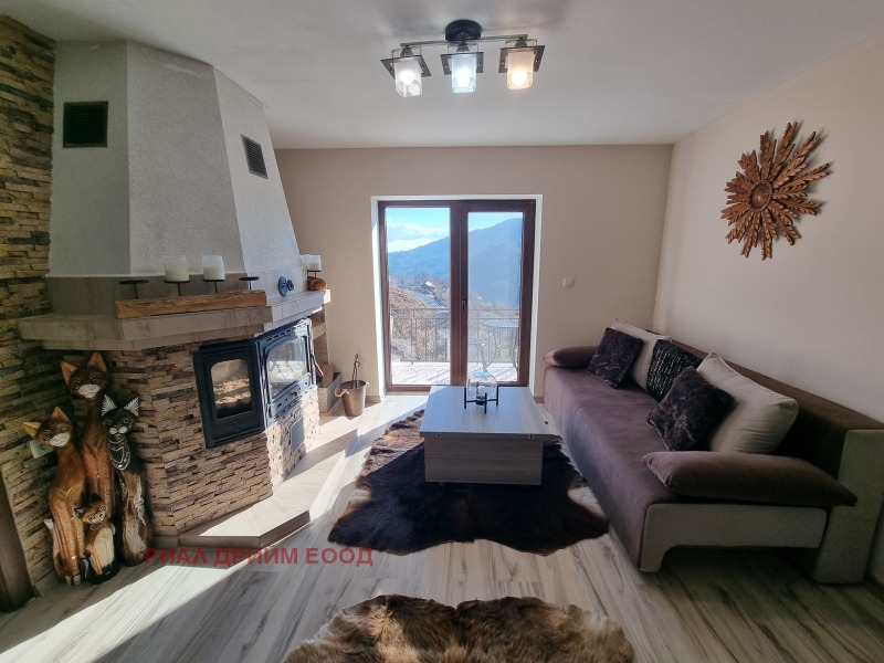 Продава КЪЩА, с. Оряховец, област Смолян, снимка 4 - Къщи - 53281024