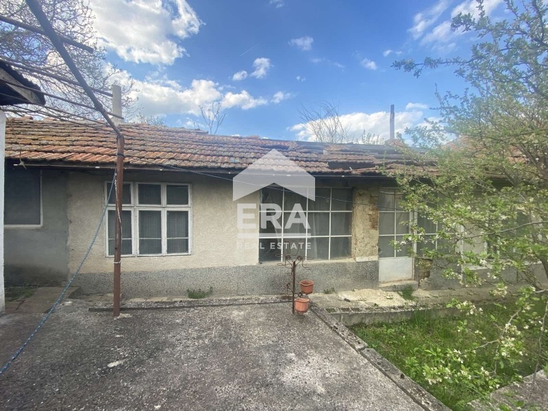 Продава КЪЩА, с. Ветрино, област Варна, снимка 2 - Къщи - 55790424