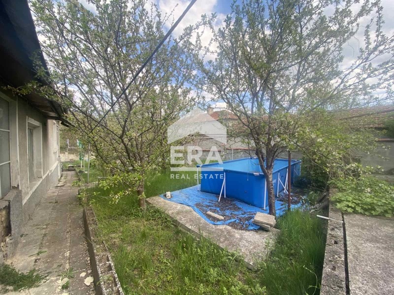 Продава КЪЩА, с. Ветрино, област Варна, снимка 4 - Къщи - 55790424