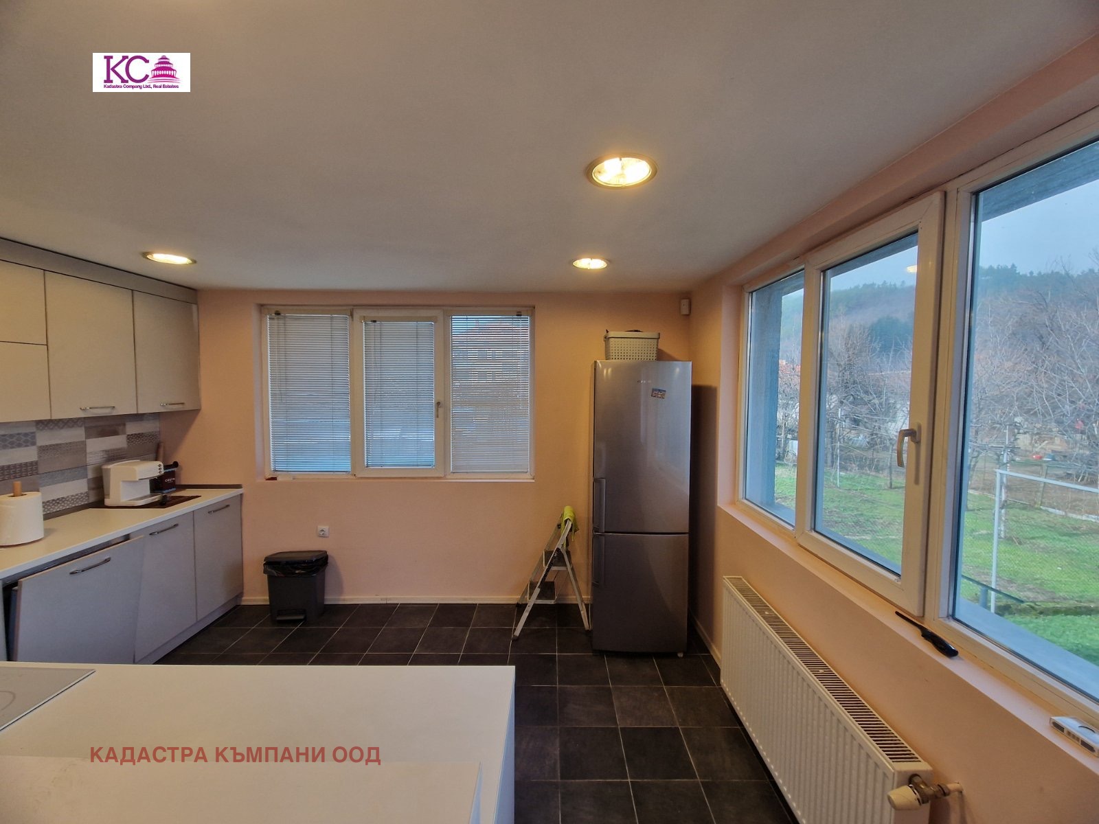 Продава КЪЩА, с. Врачеш, област София област, снимка 5 - Къщи - 54337701