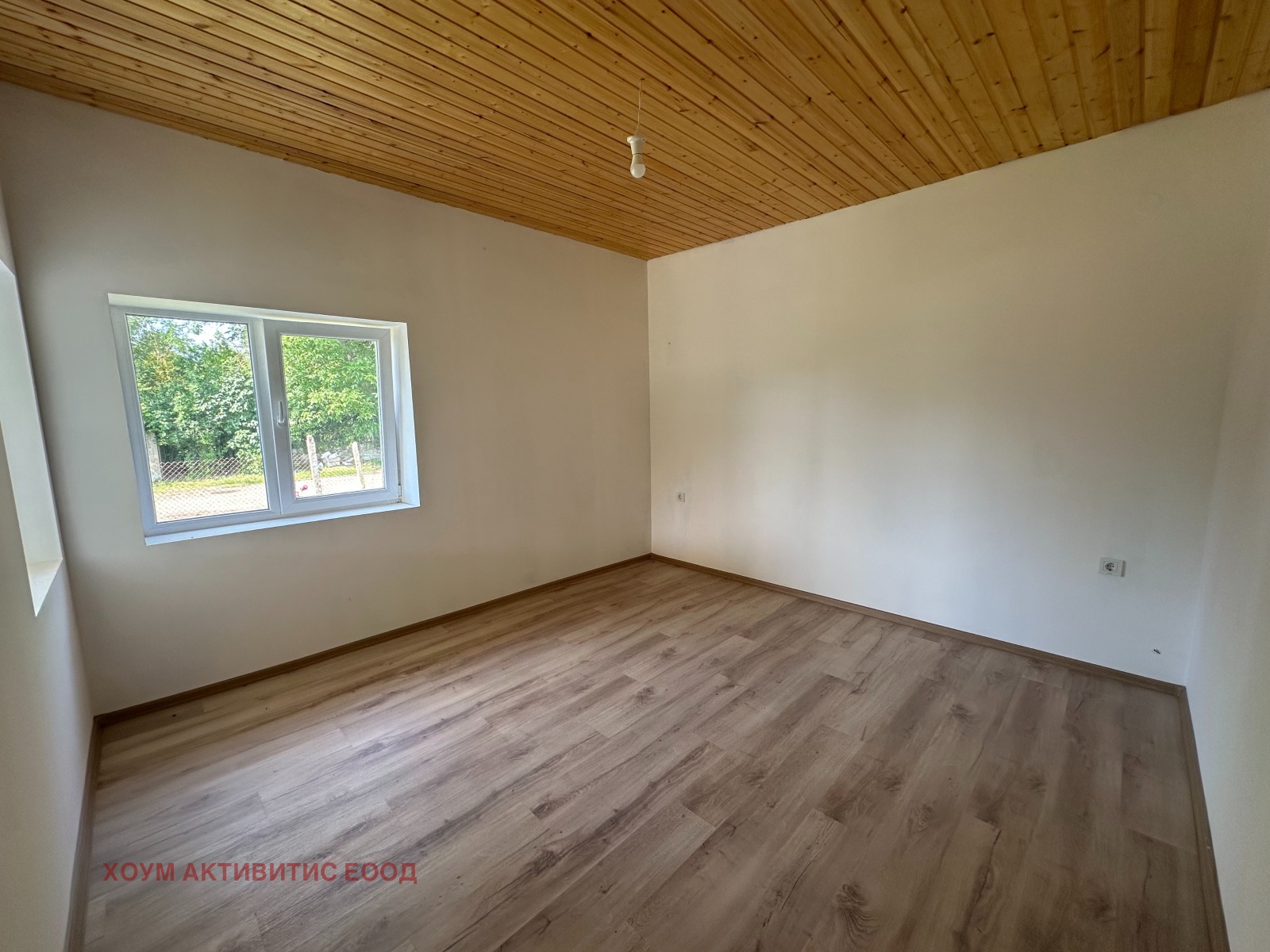 Продава КЪЩА, с. Змеево, област Добрич, снимка 9 - Къщи - 55044857