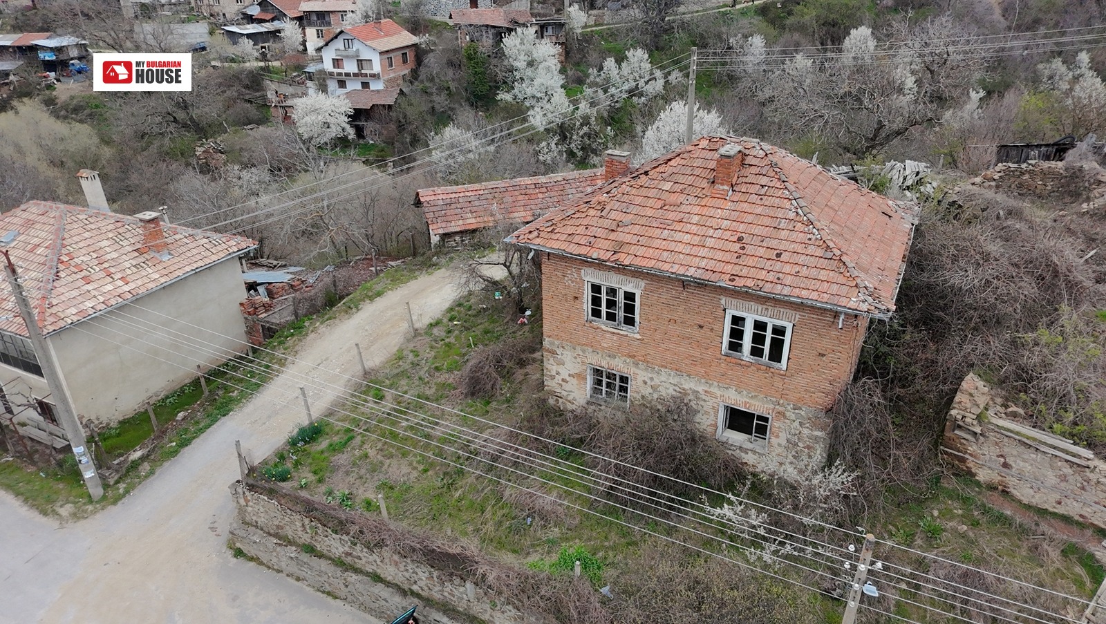 Продава КЪЩА, с. Кремен, област Благоевград, снимка 3 - Къщи - 55171530