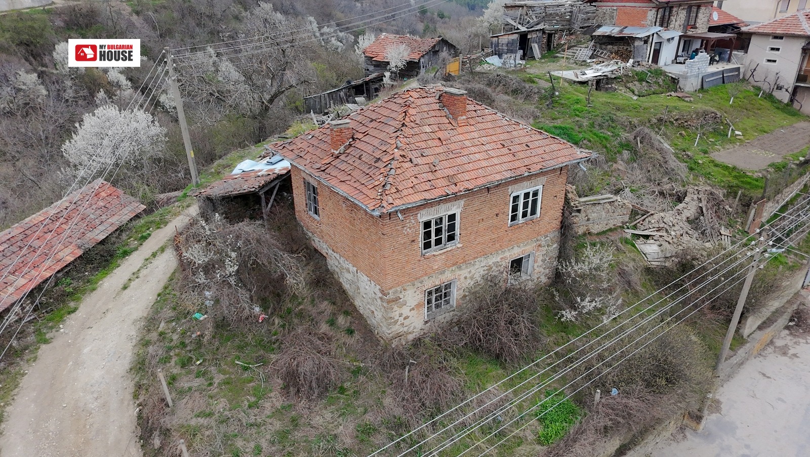 Продава КЪЩА, с. Кремен, област Благоевград, снимка 5 - Къщи - 55171530