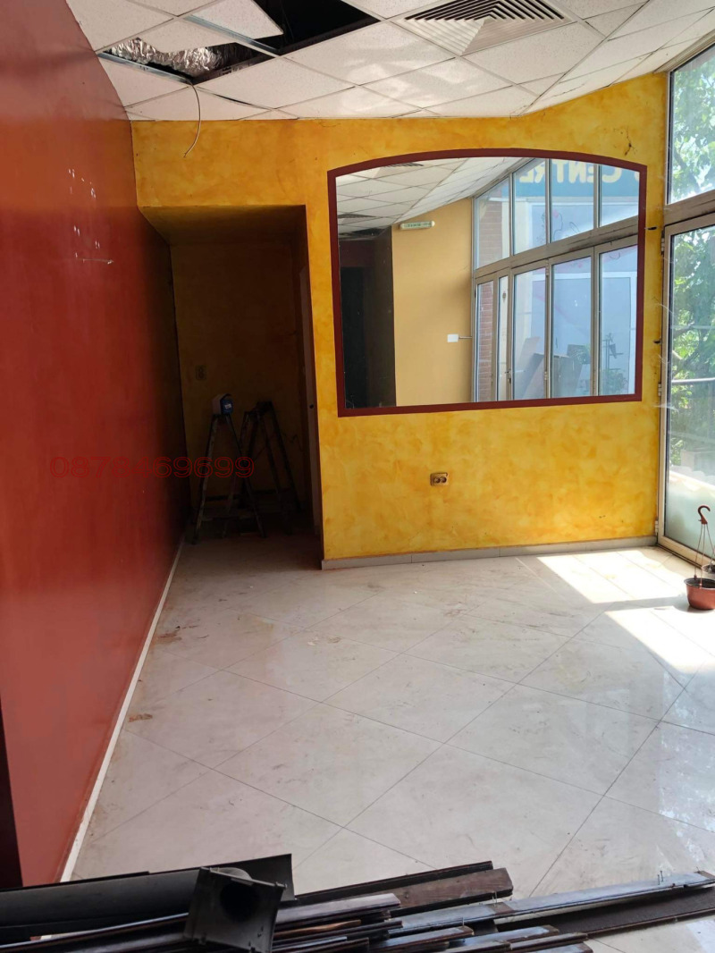 Продава ЗАВЕДЕНИЕ в град Велико Търново, Център - 102 кв.м / 54 000 € » 105 614.82 лв.