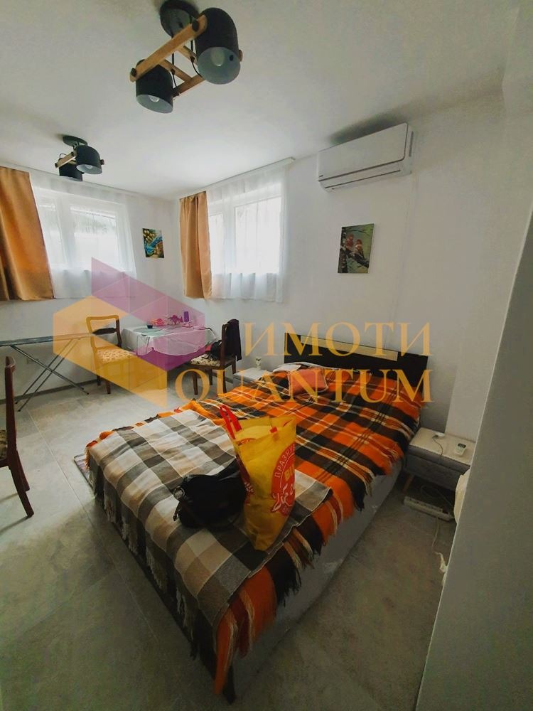 Продава 1-СТАЕН, гр. Варна, Цветен квартал, снимка 2 - Апартаменти - 52158009