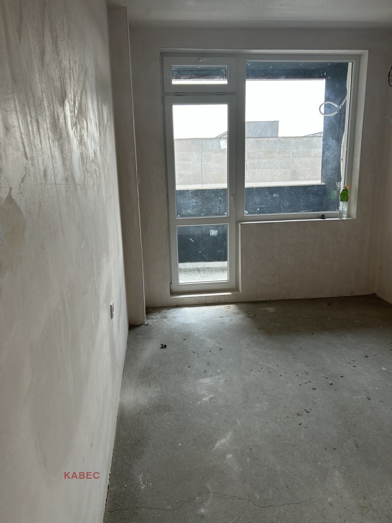 In vendita  2 camere da letto Plovdiv , Trakiia , 100 mq | 68980387