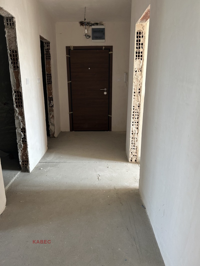 In vendita  2 camere da letto Plovdiv , Trakiia , 100 mq | 68980387 - Immagine [4]