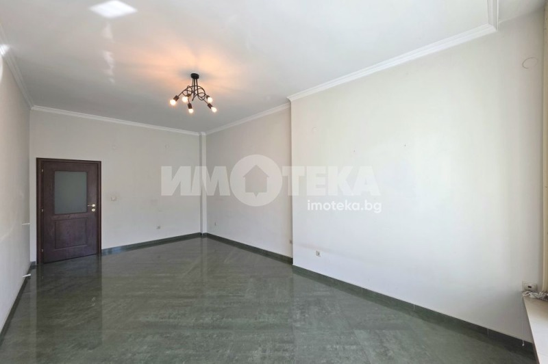 Na sprzedaż  2 sypialnie Sofia , Jaworow , 104 mkw | 44815512 - obraz [7]