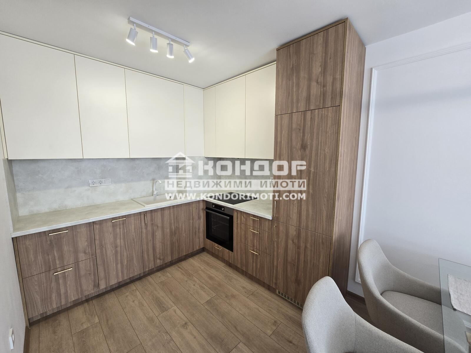 Продава 2-СТАЕН, гр. Пловдив, Остромила, снимка 4 - Апартаменти - 53770045