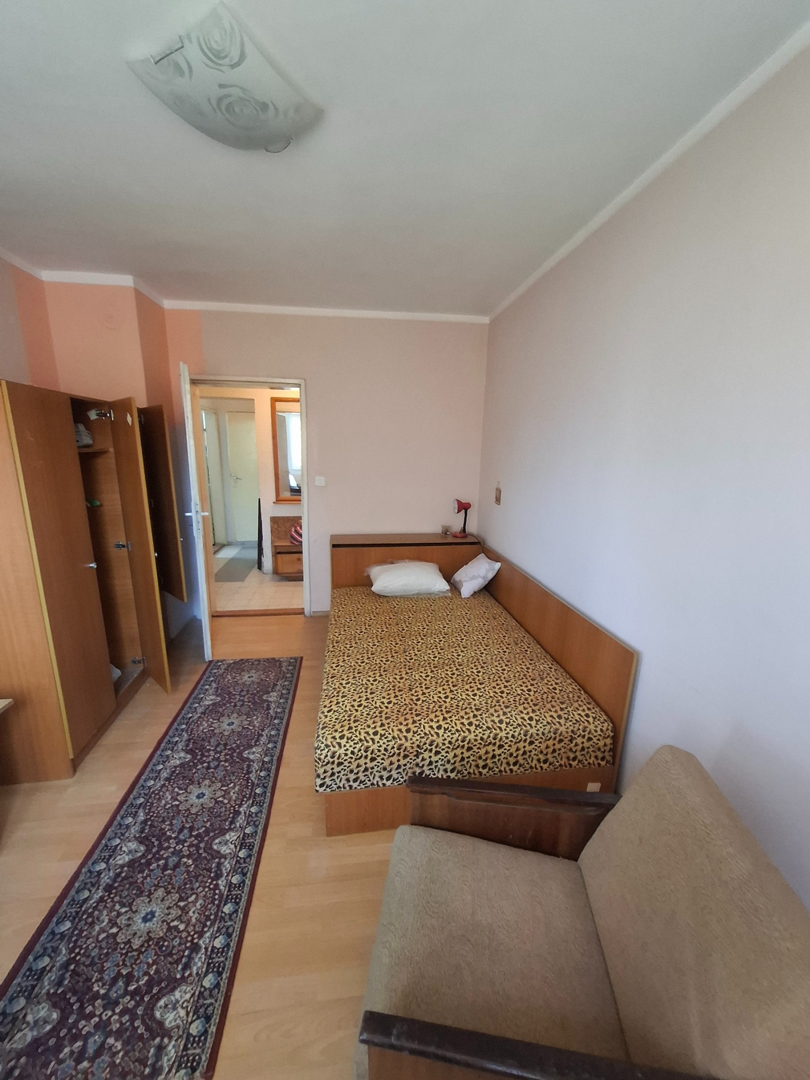 Продава 2-СТАЕН, гр. Русе, Широк център