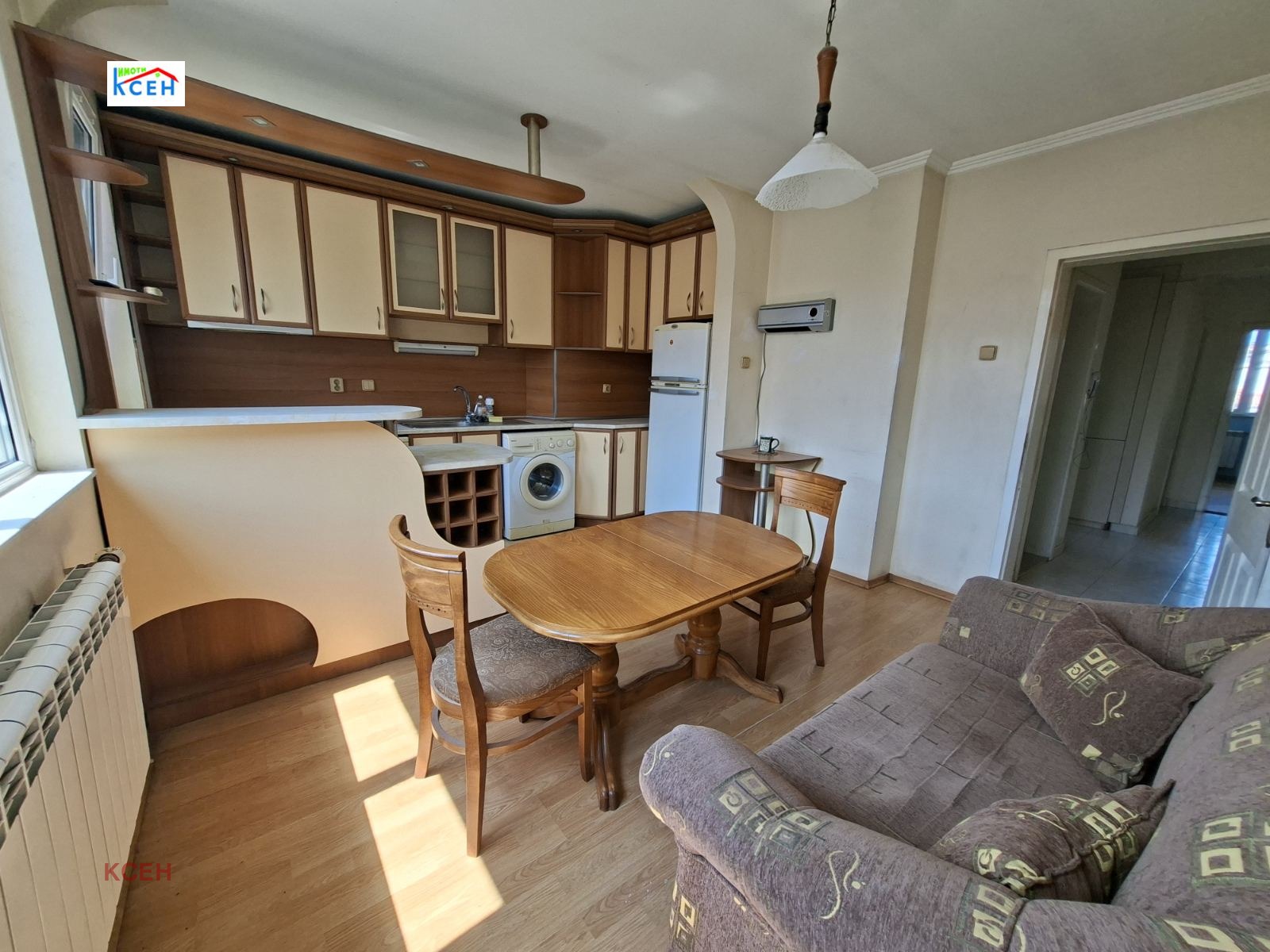 Продава МНОГОСТАЕН, гр. Търговище, Вароша, снимка 2 - Апартаменти - 55559951