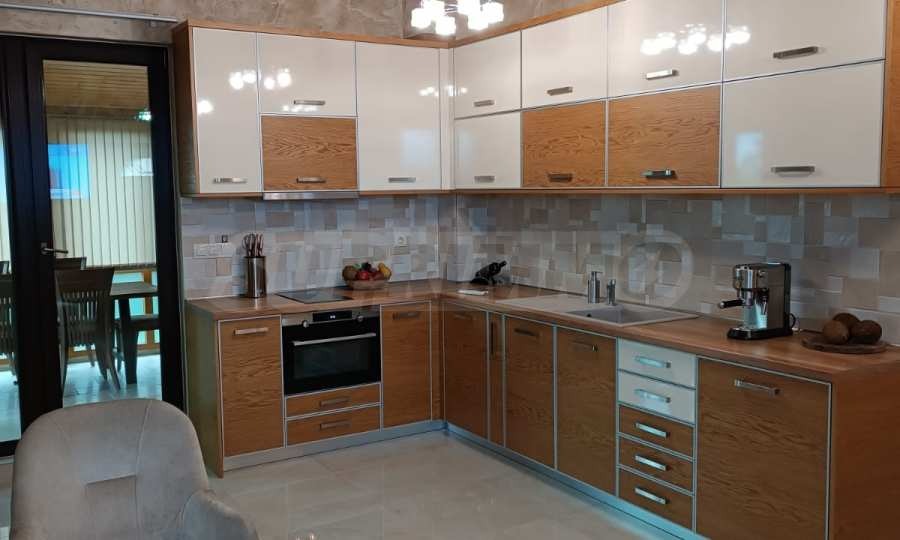 Продава КЪЩА, гр. Бургас, Сарафово, снимка 2 - Къщи - 55768105