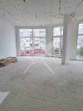 Продава МАГАЗИН, град Бургас, Меден рудник - зона А • 150000 € / 293374.50 лв. • 99901252 1
