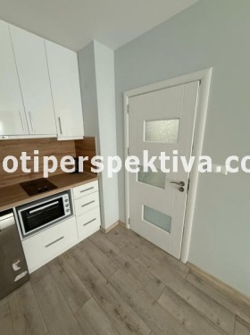 1 quarto Kiutchuk Parij, Plovdiv 3