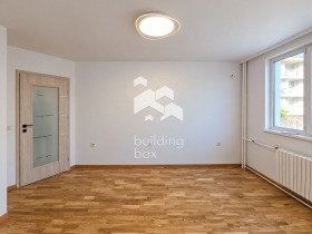 2-СТАЕН, 44 m2