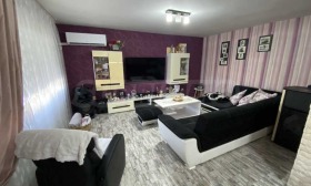 3 dormitoare Petco Caravelov, Vidin