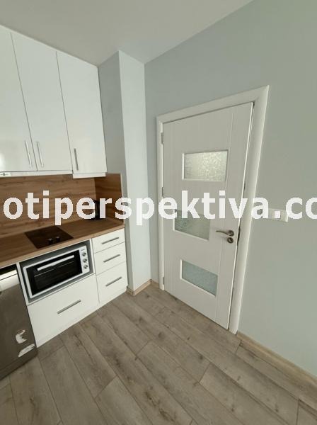 Продава 2-СТАЕН, гр. Пловдив, Кючук Париж, снимка 2 - Aпартаменти - 49525377